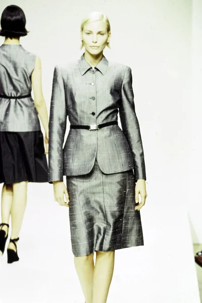 Look 8